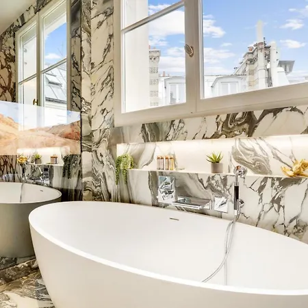 דירה Luxury - Seine River And Eiffel Views *